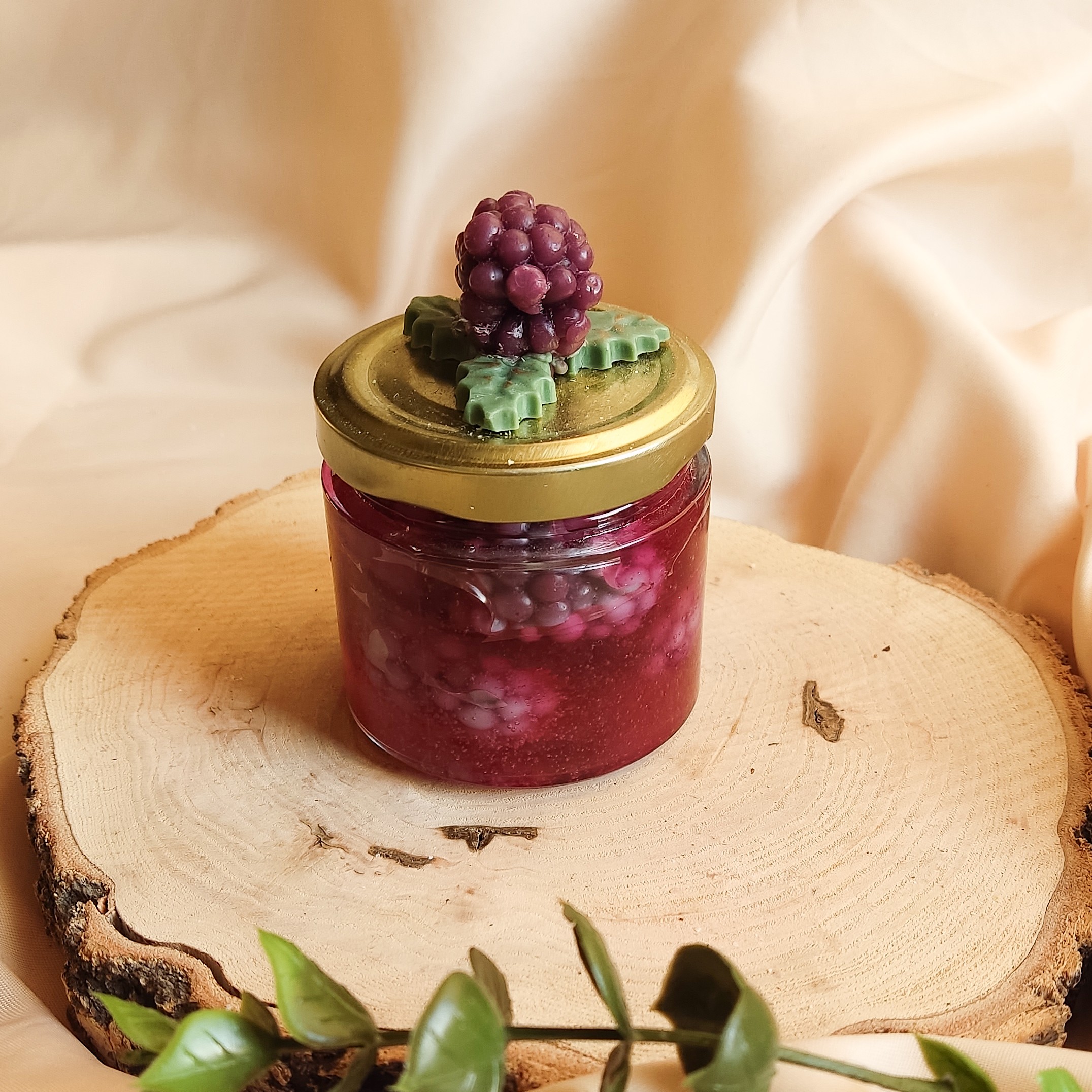 شمع مربای تمشک (شاهتوت) عطری