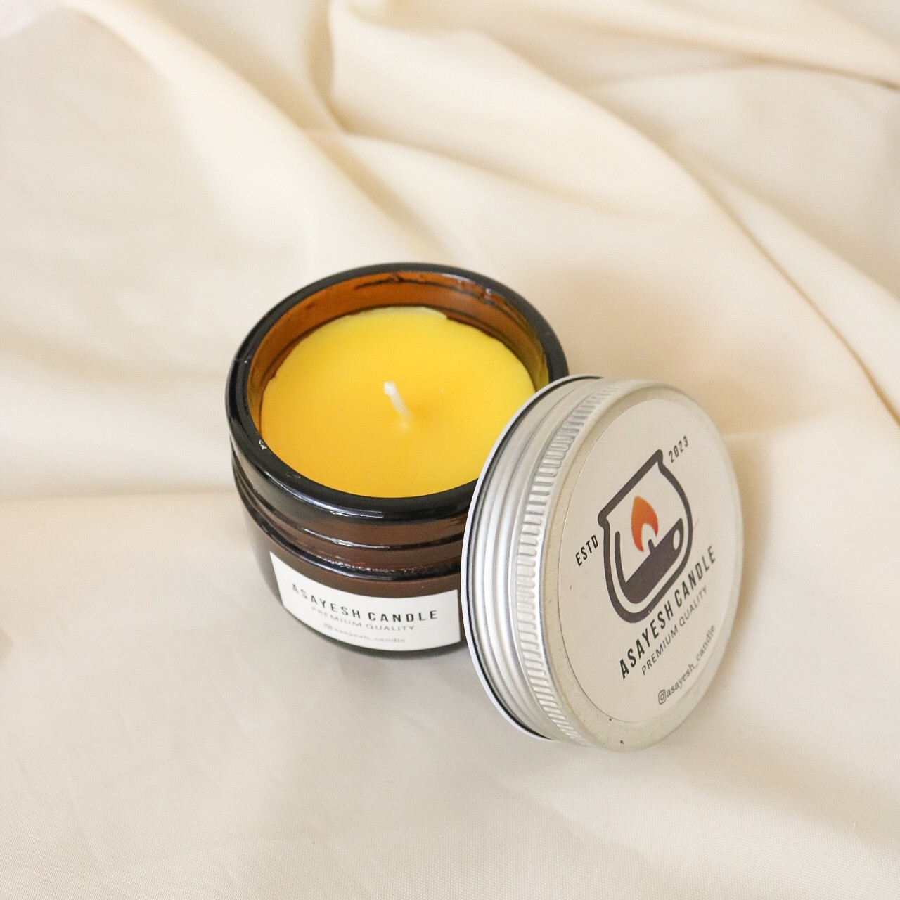 شمع عطری جار شیشه ای با رایحه نارنگی و پرتقال